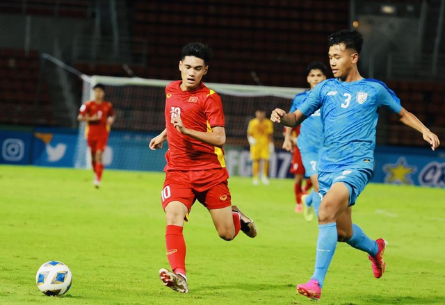 U17 Việt Nam đánh rơi chiến thắng đầy tiếc nuối trước U17 Ấn Độ tại U17 châu Á - Ảnh 9.