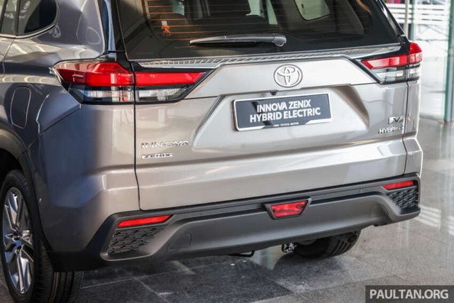 Toyota Innova 2023 tiếp tục ra mắt trong ĐNÁ trước khi về Việt Nam: Bán cùng đời cũ, động cơ mới chỉ tốn 4,6 lít/100km - Ảnh 6.