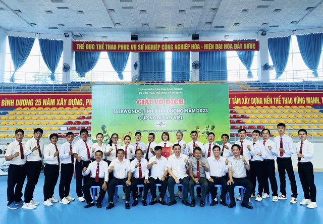 Sôi động giải vô địch Taekwondo tỉnh Bình Dương năm 2023 - Ảnh 2.