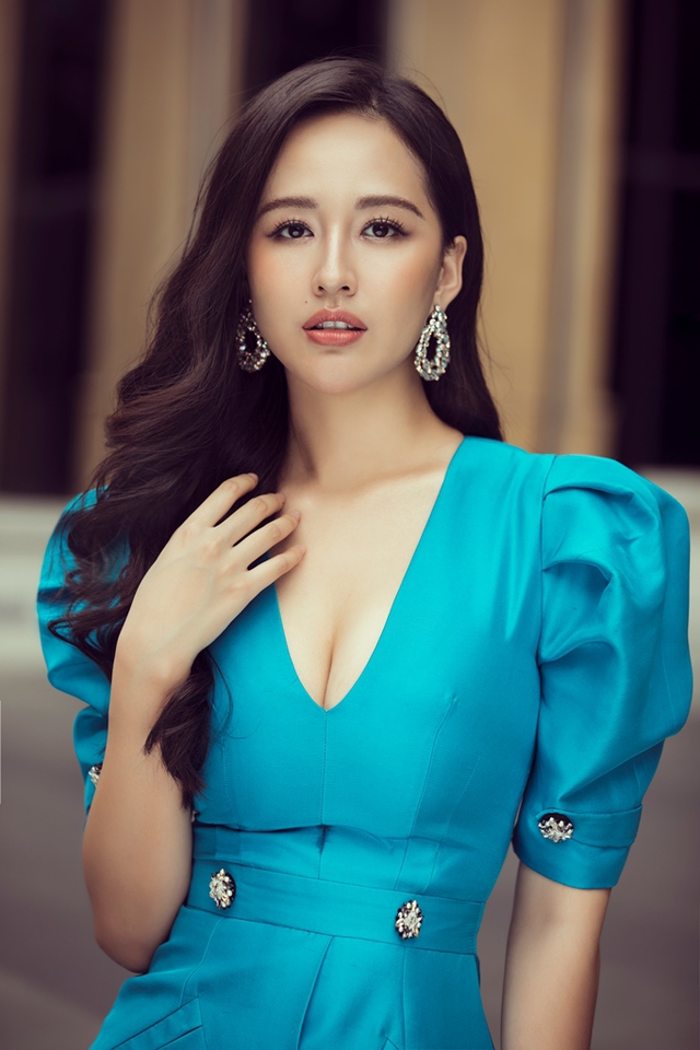 Nhan sắc hoa hậu cao nhất Việt Nam lúc đăng quang: 35 tuổi vẫn tỏa sáng - Ảnh 8.