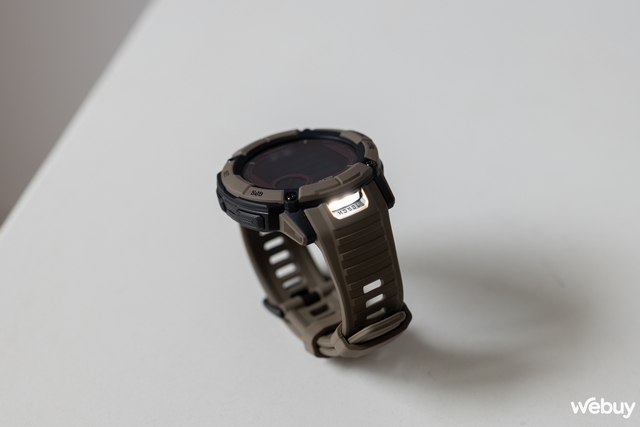 Garmin Instinct 2X Solar: Smartwatch siêu bền bỉ tích hợp đèn pin, sạc năng lượng mặt trời, giá từ 11,69 triệu đồng - Ảnh 4.