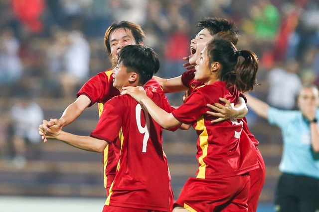 U20 nữ Việt Nam thắng kịch tích U20 nữ Iran vòng loại U20 nữ châu Á 2024  - Ảnh 2.