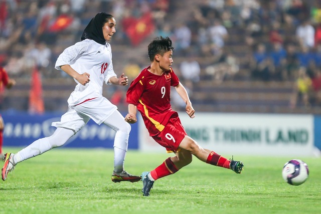 U20 nữ Việt Nam thắng kịch tích U20 nữ Iran vòng loại U20 nữ châu Á 2024  - Ảnh 10.