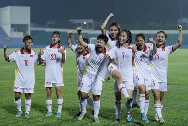 U20 nữ Việt Nam chiến thắng thuyết phục U20 nữ Li-băng, giành quyền vào VCK giải U20 nữ châu Á 2024. - Ảnh 1.