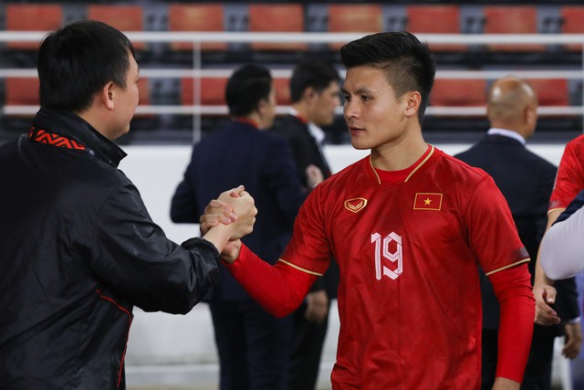 Quang Hải tính đường trở lại V.League; chủ tịch Pau FC lên tiếng sau vụ chấm dứt hợp đồng - Ảnh 2.