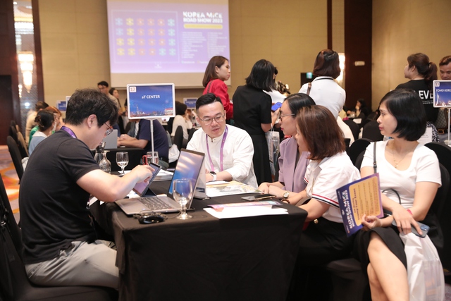 Kết nối các doanh nghiệp du lịch lữ hành của Việt Nam và Hàn Quốc tại Hội thảo du lịch MICE 2023 - Ảnh 3.