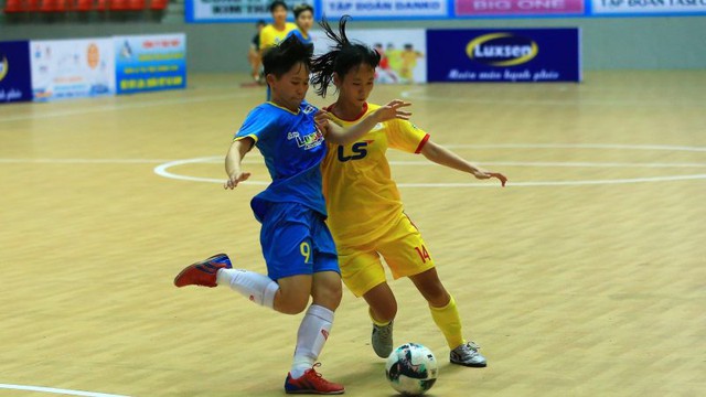 Khai mạc giải Futsal Nữ Vô địch Quốc gia 2023 - Ảnh 1.
