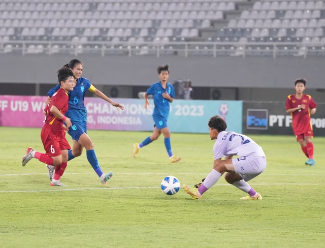 Thua Thái Lan, U19 nữ Việt Nam ngậm ngùi vị trí Á quân U19 nữ Đông Nam Á 2023 - Ảnh 7.