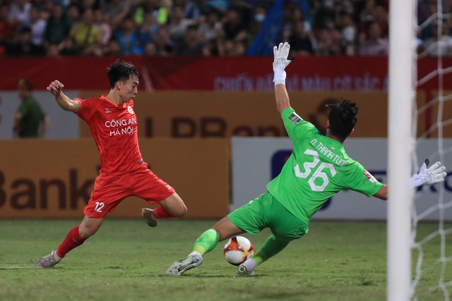 Quang Hải và Filip Nguyễn lập công, CLB CAHN vẫn mất điểm sau bàn thua đầy tiếc nuối - Ảnh 4.