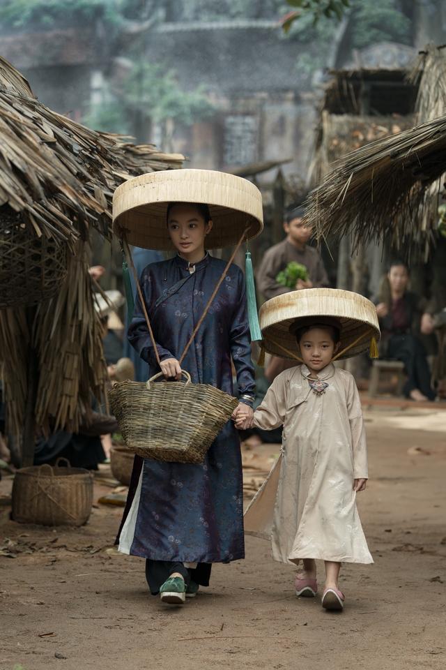 Phim cổ trang Việt được mong chờ nhất 2023 tung trailer đầu tiên, khán giả trầm trồ trước tạo hình của nữ chính  - Ảnh 2.