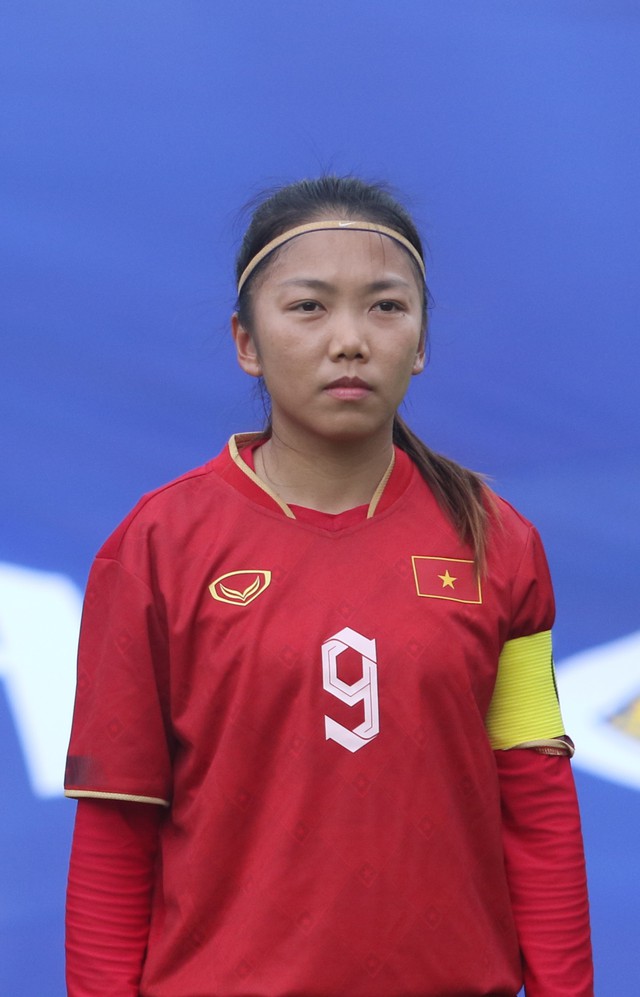 Huỳnh Như sánh ngang 5 ngôi sao châu Á, được kỳ vọng sẽ giúp tuyển nữ Việt Nam gây bất ngờ trước Mỹ - Ảnh 1.