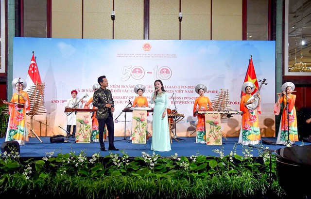 Việt Nam - Singapore: Hợp tác văn hóa, thể thao và du lịch thông qua giao lưu nhân dân, kết nối con người - Ảnh 3.