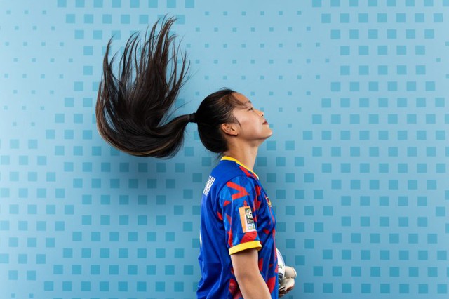 FIFA tung bộ ảnh tuyển nữ Việt Nam đẹp lung linh, thần thái xứng danh đẳng cấp World Cup - Ảnh 4.
