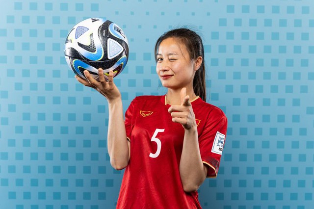 FIFA tung bộ ảnh tuyển nữ Việt Nam đẹp lung linh, thần thái xứng danh đẳng cấp World Cup - Ảnh 8.