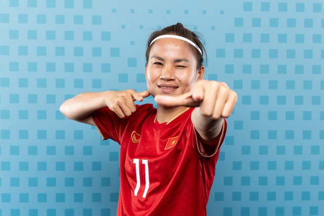 FIFA tung bộ ảnh tuyển nữ Việt Nam đẹp lung linh, thần thái xứng danh đẳng cấp World Cup - Ảnh 14.