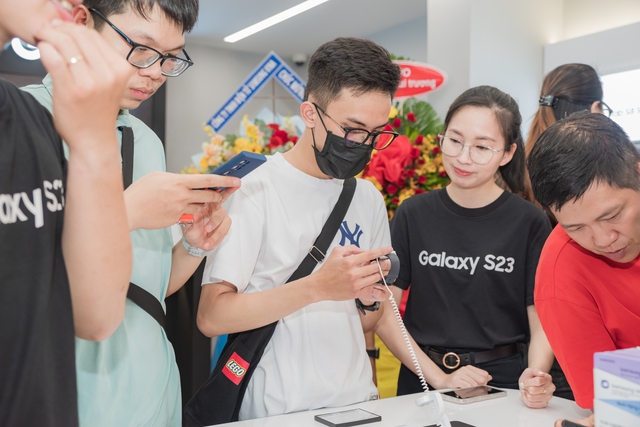 Cửa Hàng Trải Nghiệm Samsung SamCenter thứ 30 ghi điểm &quot;cực mạnh&quot; với hành trình mang trải nghiệm Samsung quốc tế đến Việt Nam - Ảnh 13.