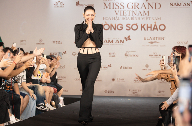 Sơ khảo Miss Grand Vietnam 2023: Hoa hậu Thuỳ Tiên xuất hiện giữa ồn ào, dàn thí sinh &quot;khủng&quot; được gọi tên vào Chung khảo toàn quốc - Ảnh 2.