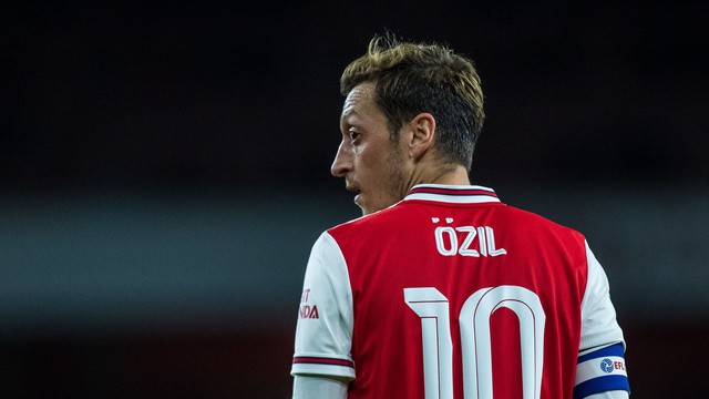 Mesut Ozil và những thăng trầm trong sự nghiệp của &quot;Vua kiến tạo&quot; - Ảnh 3.