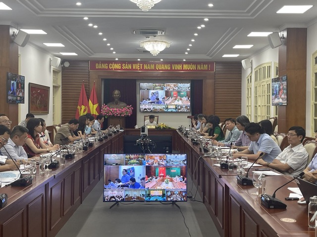 Khẩn trương, tích cực, trách nhiệm hoàn thiện hồ sơ Chương trình mục tiêu quốc gia về chấn hưng, phát triển văn hoá, xây dựng con người Việt Nam - Ảnh 3.