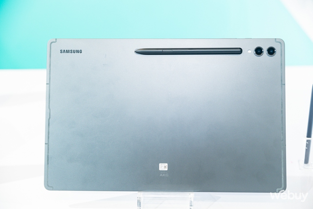 Đây là bộ 3 máy tính bảng Galaxy Tab S9: Màn hình Dynamic AMOLED 2x, Snapdragon 8 Gen 2 và kháng nước, bụi IP68 - Ảnh 6.