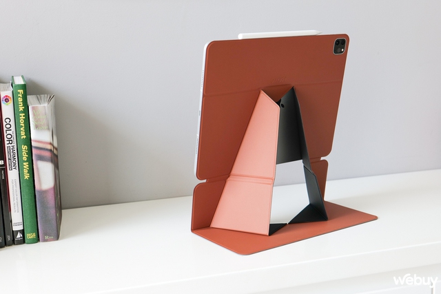 Trên tay MOFT Snap Folio: Ốp lưng kiêm chân đứng gập mở như origami dành cho iPad - Ảnh 1.