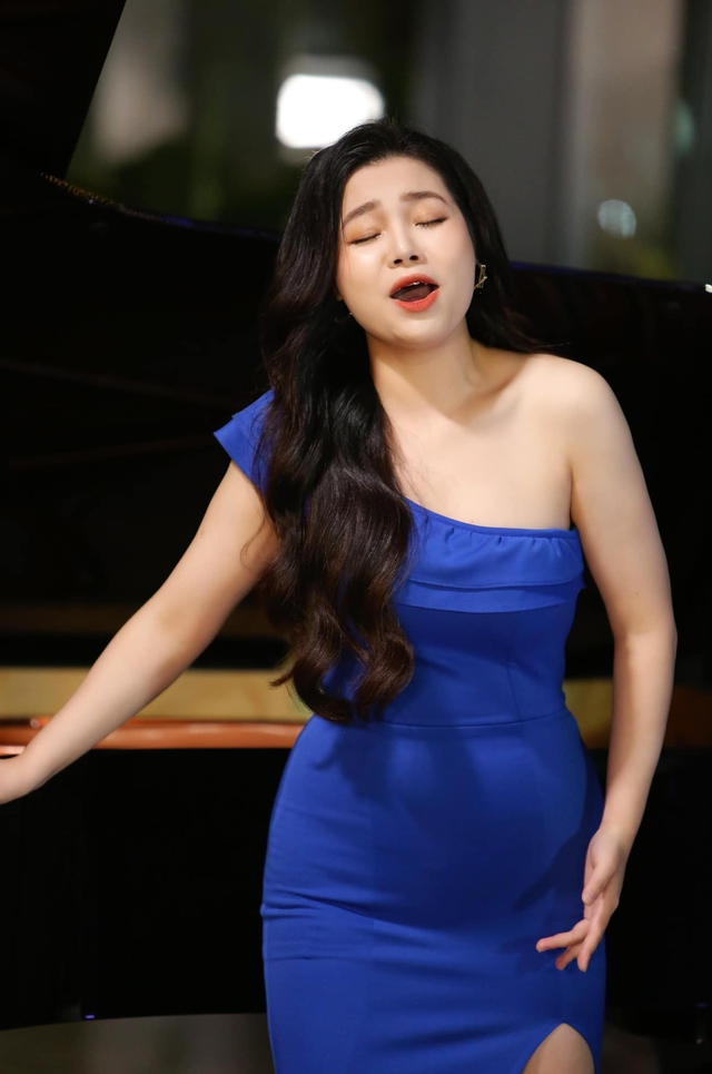 Anh Thơ, Siu Black và những giọng nữ cao mang nội lực hiếm thấy tại Việt Nam - Ảnh 2.