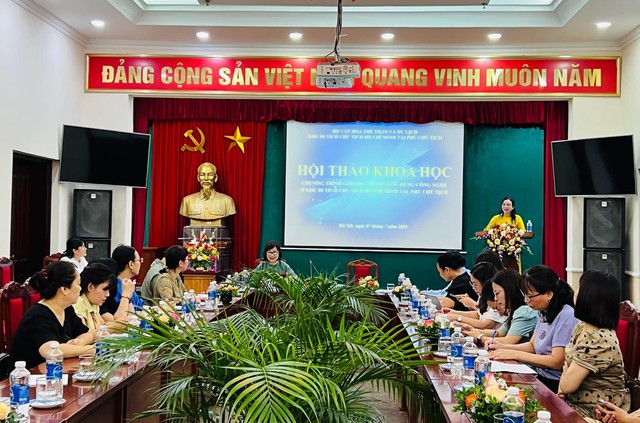 Giáo dục di sản ứng dụng công nghệ ở Khu Di tích Chủ tịch Hồ Chí Minh tại Phủ Chủ tịch - Ảnh 2.