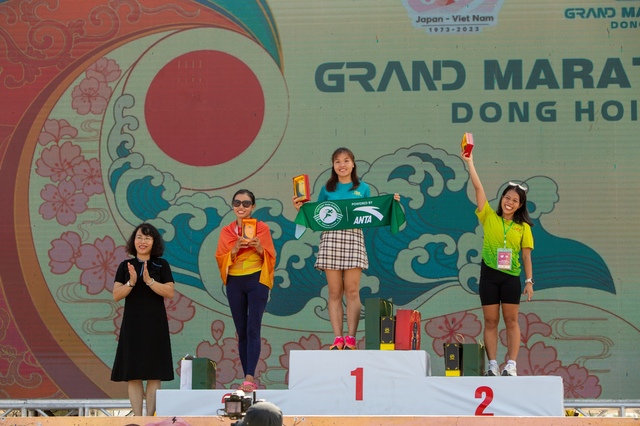 Quảng Bình: Hơn 1500 VĐV tham gia giải chạy Grand Marathon Đồng Hới 2023 - Ảnh 2.