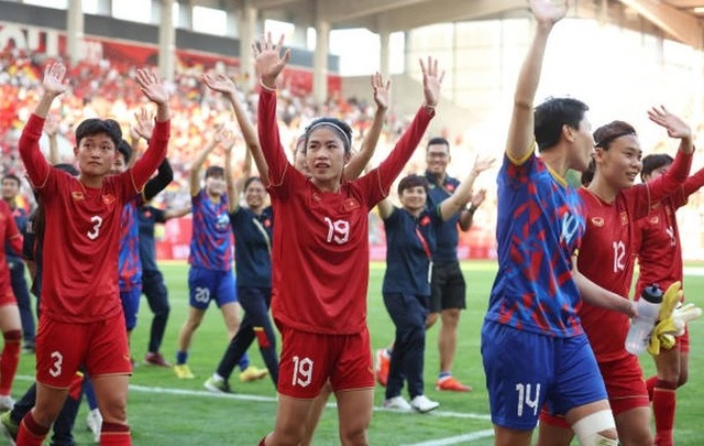 Báo Trung Quốc ấn tượng mạnh với mức thưởng cho ĐT nữ Việt Nam trước thềm World Cup - Ảnh 2.