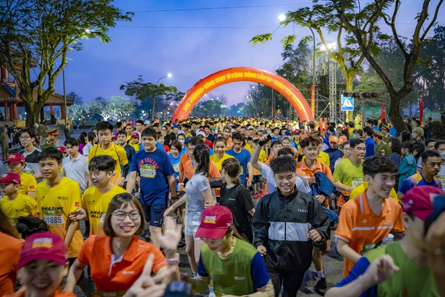 Gần 7.000 người đăng ký sự kiện &quot;Hue jogging – cùng chạy vì cộng đồng&quot; - Ảnh 1.