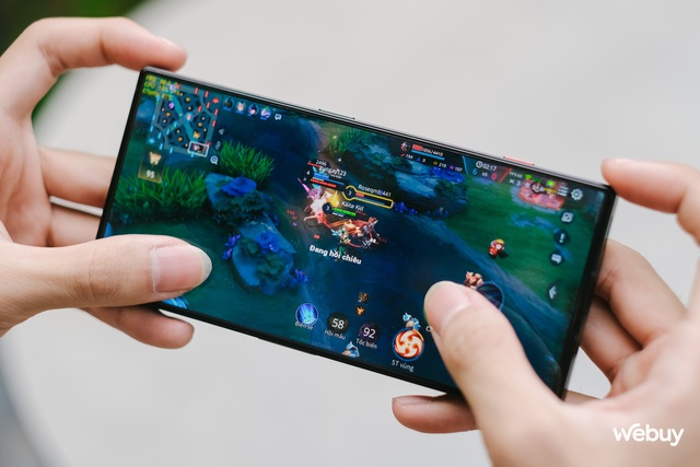 Khi smartphone chơi game có thiết kế đẹp hơn cả iPhone và Samsung - Ảnh 13.