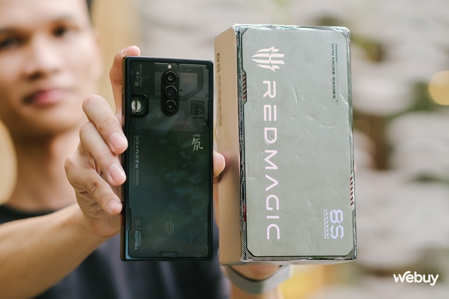 Khi smartphone chơi game có thiết kế đẹp hơn cả iPhone và Samsung - Ảnh 17.