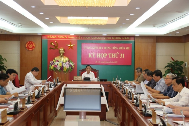 Đề nghị Bộ Chính trị xem xét kỷ luật Phó Bí thư Thường trực Tỉnh ủy Đắk Nông Điểu Kré  - Ảnh 1.