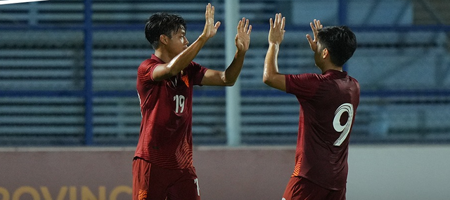 U23 Thái Lan thắng tưng bừng, tạo lợi thế lớn trước cuộc quyết đấu với U23 Campuchia - Ảnh 2.