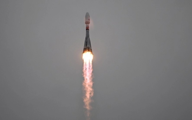 Luna-25 của Nga gặp tình huống khẩn cấp, &quot;cuộc hẹn&quot; đổ bộ trên Mặt Trăng ngày 23/8 với tàu Ấn Độ có thành hiện thực? - Ảnh 4.