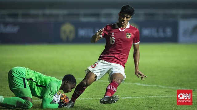 U23 Indonesia có nguy cơ bị loại sớm, HLV Shin Tae-yong thừa nhận nỗi lo sau con số thiếu hụt 70% - Ảnh 2.