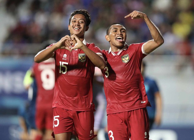 Đánh bại Thái Lan đầy ngỡ ngàng, Indonesia gặp U23 Việt Nam ở chung kết - Ảnh 1.