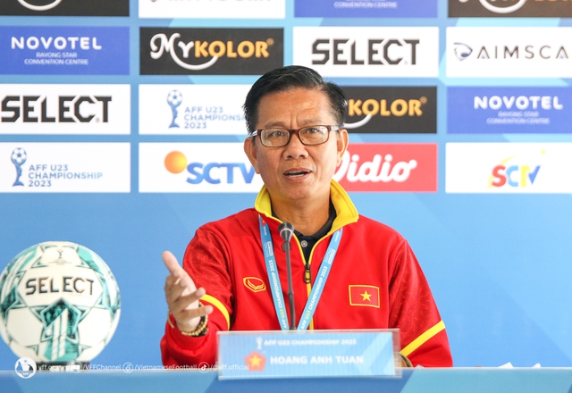 HLV Hoàng Anh Tuấn: “U23 Việt Nam tôn trọng đối thủ và sẽ cố gắng thi đấu với phong độ tốt nhất” - Ảnh 1.