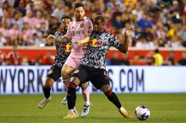Messi mang đến khoảnh khắc thiên tài, Inter Miami có bước thăng tiến tại MLS - Ảnh 7.