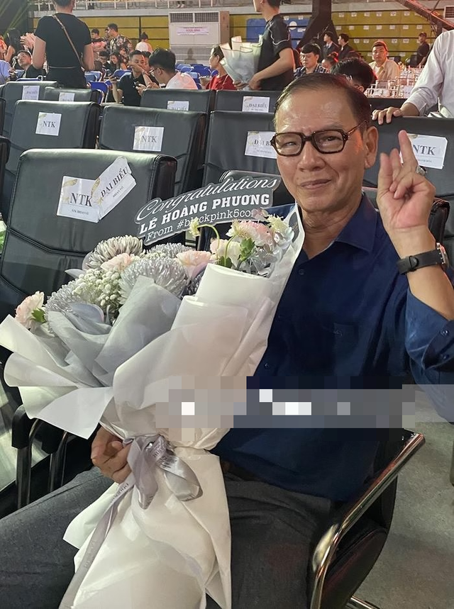 Phụ huynh tân hoa hậu Lê Hoàng Phương và 2 Á hậu Miss Grand Vietnam nói gì về con gái? - Ảnh 1. Phụ huynh tân hoa hậu Lê Hoàng Phương và 2 Á hậu Miss Grand Vietnam nói gì về con gái? - Ảnh 1.