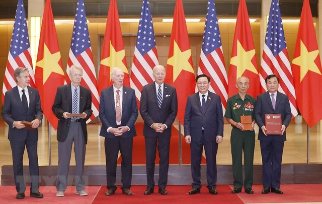 Tổng thống Hoa Kỳ Joe Biden kết thúc tốt đẹp chuyến thăm Việt Nam - Ảnh 7.