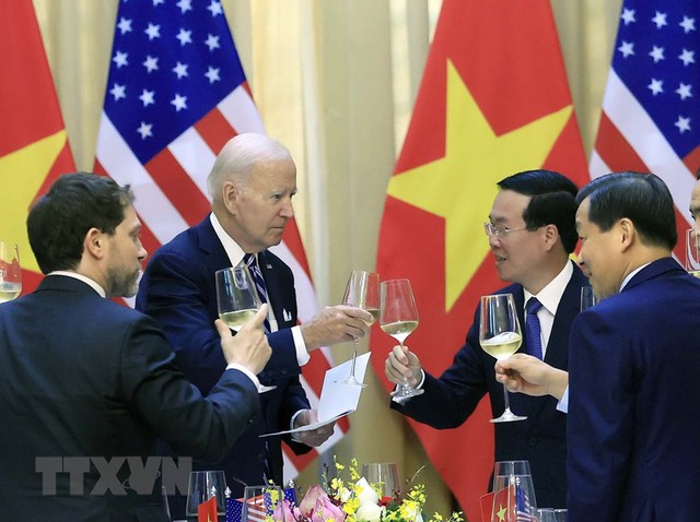 Tổng thống Hoa Kỳ Joe Biden kết thúc tốt đẹp chuyến thăm Việt Nam - Ảnh 5.