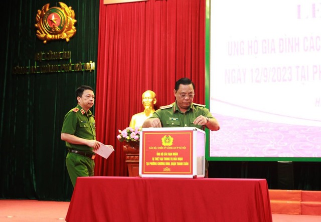 Các cơ quan của Hà Nội tưởng niệm, quyên góp ủng hộ các nạn nhân sau vụ cháy ở Thanh Xuân - Ảnh 6.