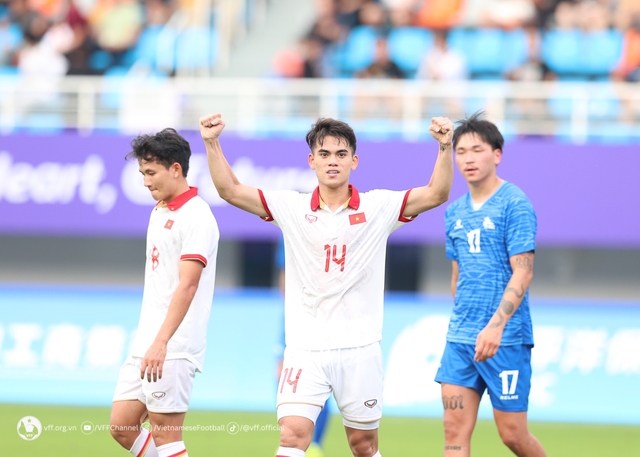 BLV Quang Tùng: &quot;U23 Việt Nam từng thắng U23 Iran, điều đó có thể lặp lại lắm chứ!&quot; - Ảnh 4.