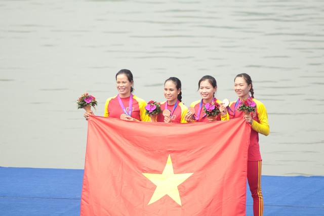 Rowing Việt Nam giành tấm HCĐ đầu tiên cho Đoàn Thể thao Việt Nam - Ảnh 2.