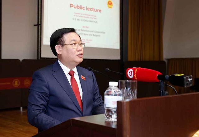 Chủ tịch Quốc hội: Việt Nam xác định văn hóa và con người là nguồn lực quan trọng nhất để phát triển đất nước - Ảnh 2.