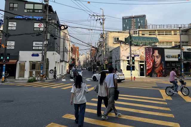 Khám phá khu phố sành điệu nhất thủ đô Seoul (Hàn Quốc)  - Ảnh 2.