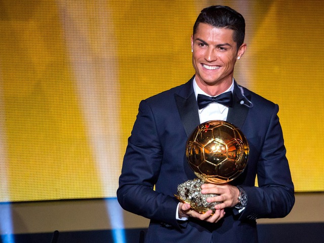 Những cầu thủ giành nhiều Quả bóng vàng nhất lịch sử: Messi vượt trội, Ronaldo đứng thứ 2 - Ảnh 4.