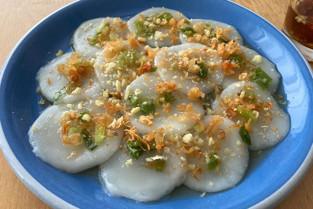 Báo quốc tế gợi ý những món ăn nhất định phải thử khi đến Việt Nam - Ảnh 8.