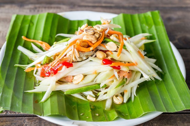 Báo quốc tế gợi ý những món ăn nhất định phải thử khi đến Việt Nam - Ảnh 5.